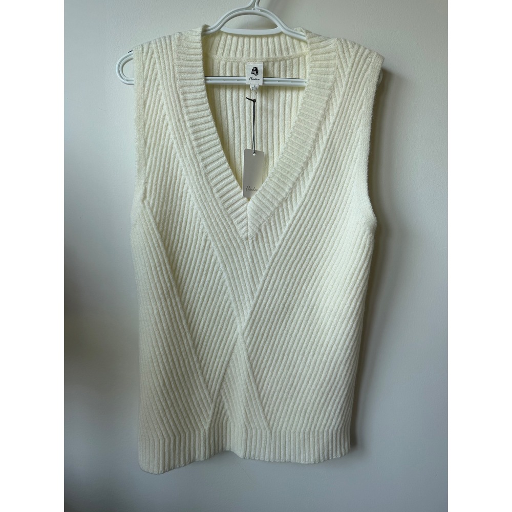 Flawless Ivory White Ribbed Knit V-Neck Sweater Vest Sleeveless Top Small NWT